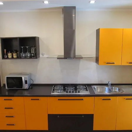 Casa Vacanze L'edera בית נופש Oliveto Lario