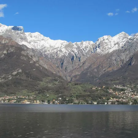 בית נופש Casa Vacanze L'edera Oliveto Lario
