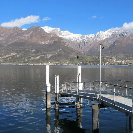 בית נופש Casa Vacanze L'edera Oliveto Lario